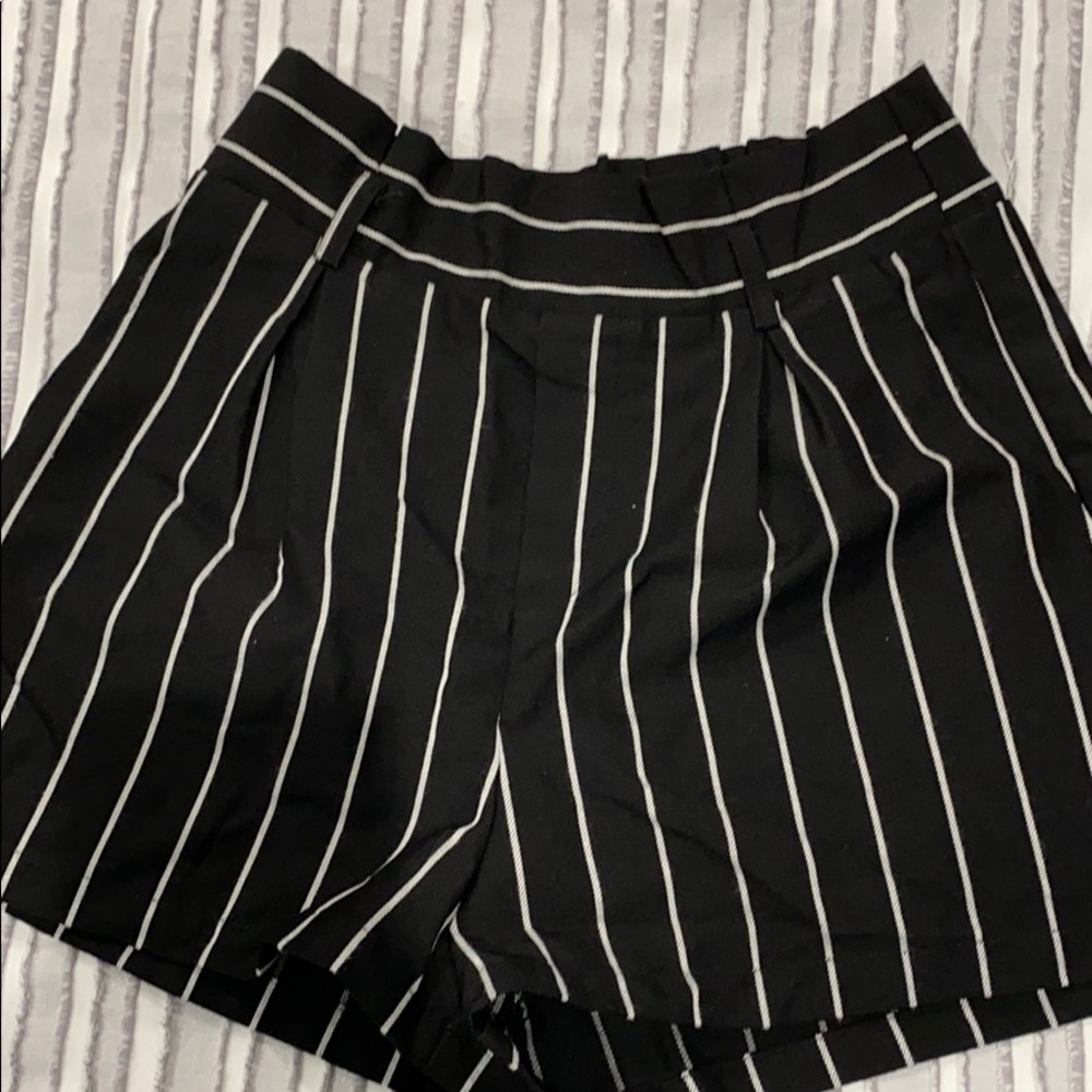 High waisted dressing shorts